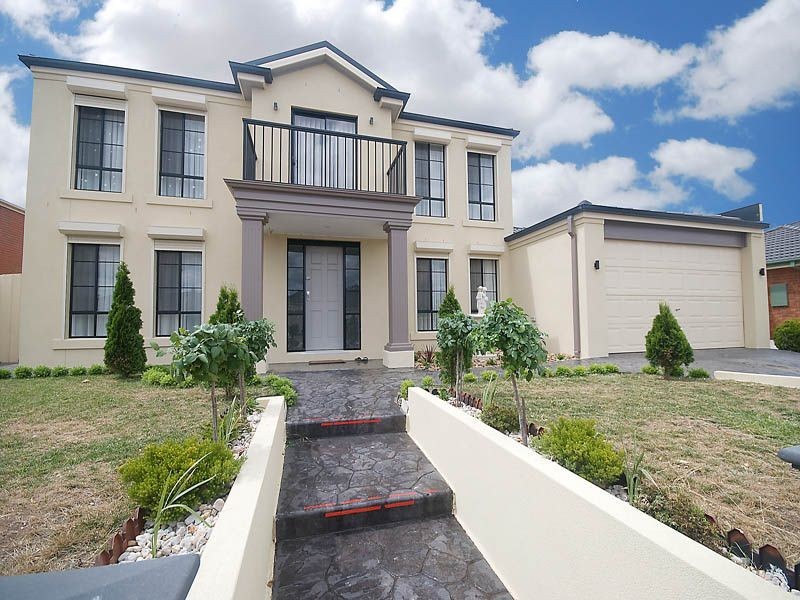 17  Sandpiper Street, Cairnlea VIC 3023