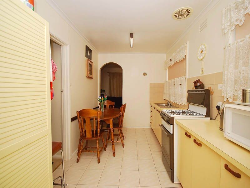 62  Welwyn Parade, Deer Park VIC 3023