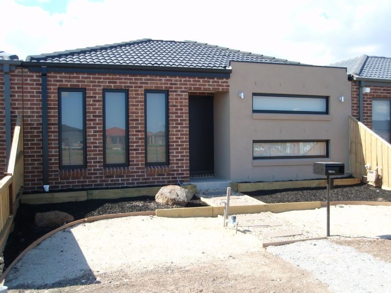 Lot 724 St Andrews Field, Deer Park VIC 3023