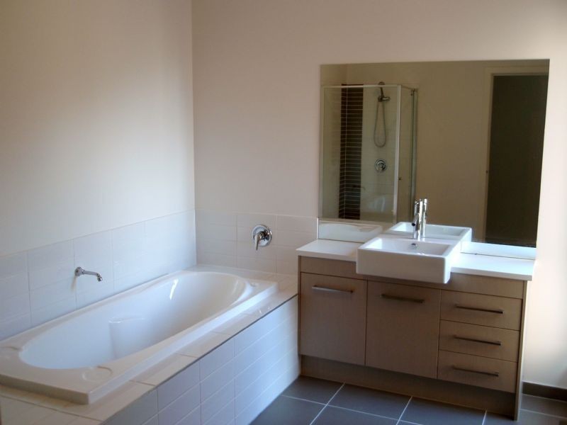Lot 724 St Andrews Field, Deer Park VIC 3023