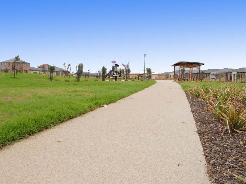 25 Abernethy Avenue, Deer Park VIC 3023