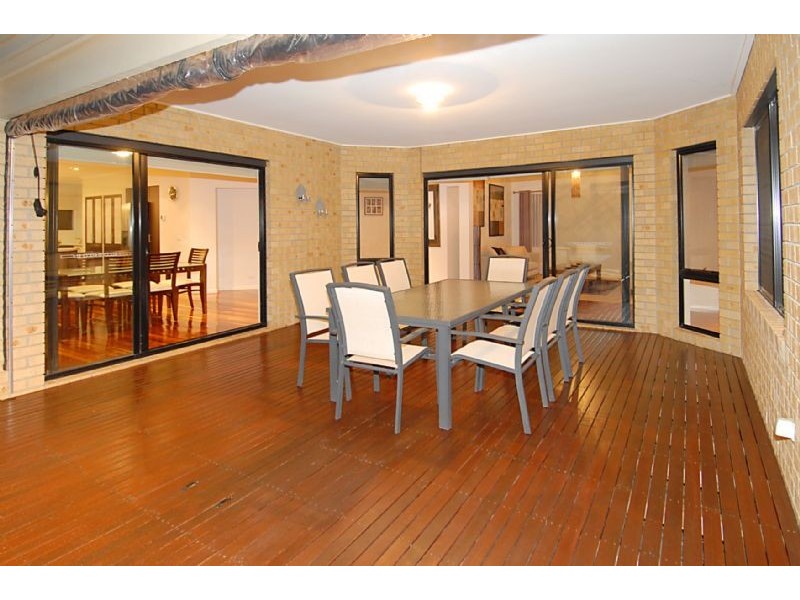 17 Kensington Circle, Derrimut VIC 3030