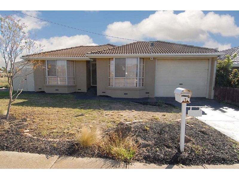 1 Abercairn Court, Deer Park VIC 3023