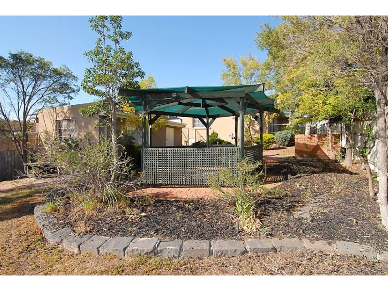 1 Abercairn Court, Deer Park VIC 3023
