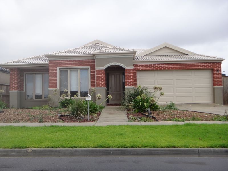 3 Muirfield Street, Deer Park VIC 3023