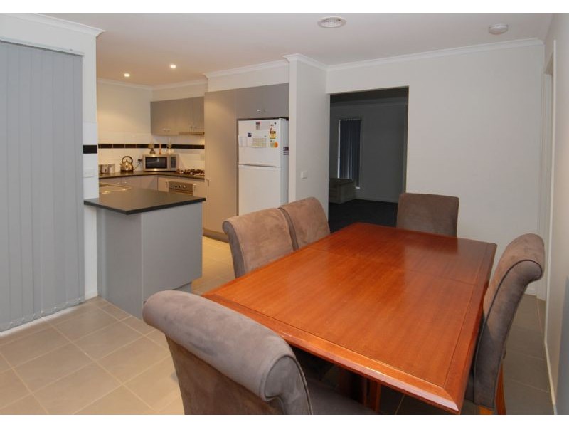 43 Foleys Road, Deer Park VIC 3023