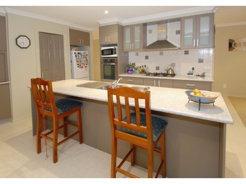 20 Alvaston Street, Deer Park VIC 3023