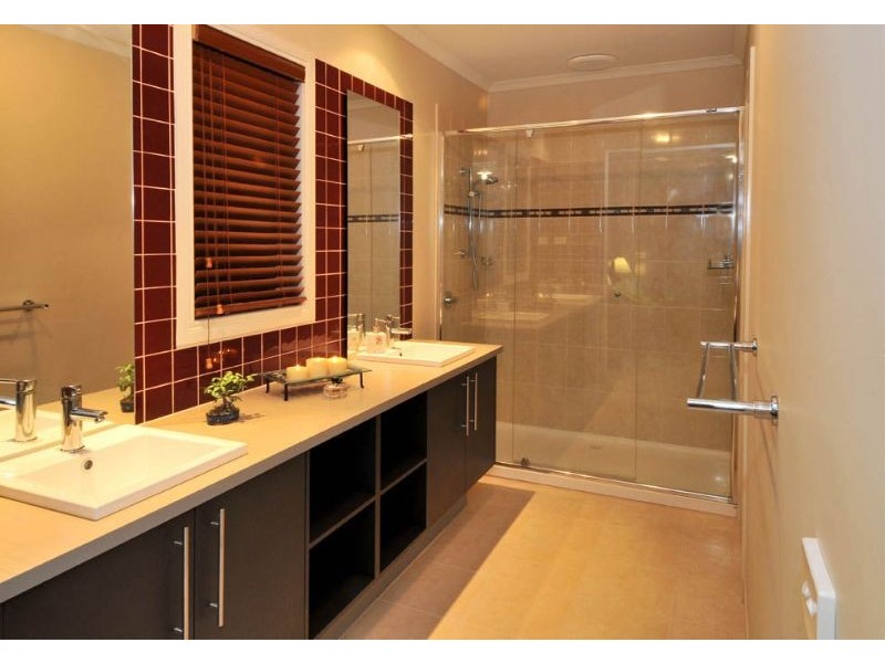 22 Alvaston Street, Deer Park VIC 3023