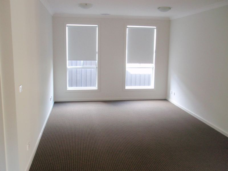 17 Exeter Avenue, Derrimut VIC 3030