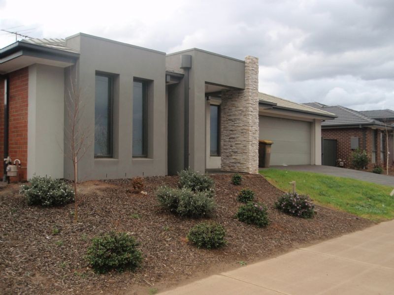 43 Foleys Road, Deer Park VIC 3023