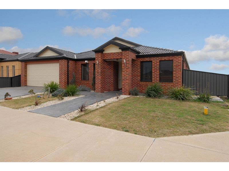 2 Menzies Promenade, Derrimut VIC 3030