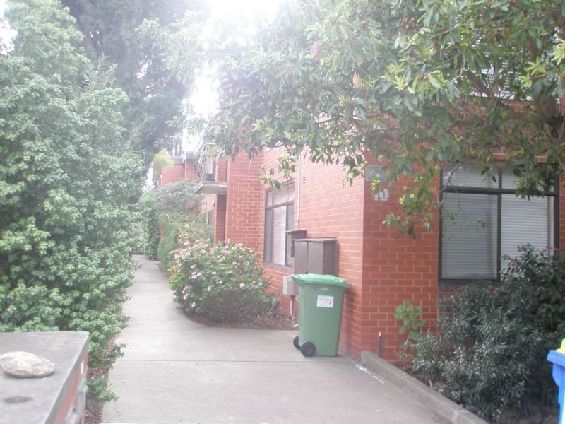 7/10 Middle Road, Maribyrnong VIC 3032