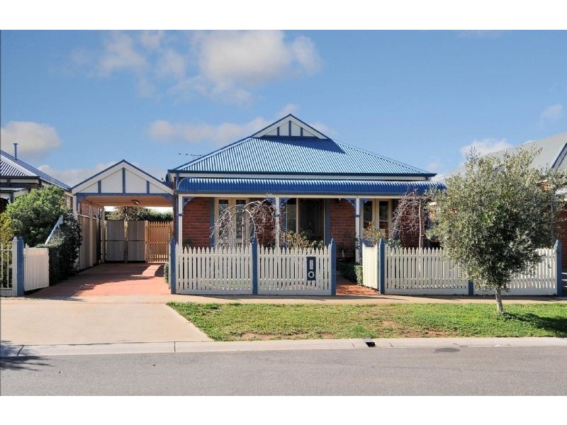 12 Netherton Place, Caroline Springs VIC 3023