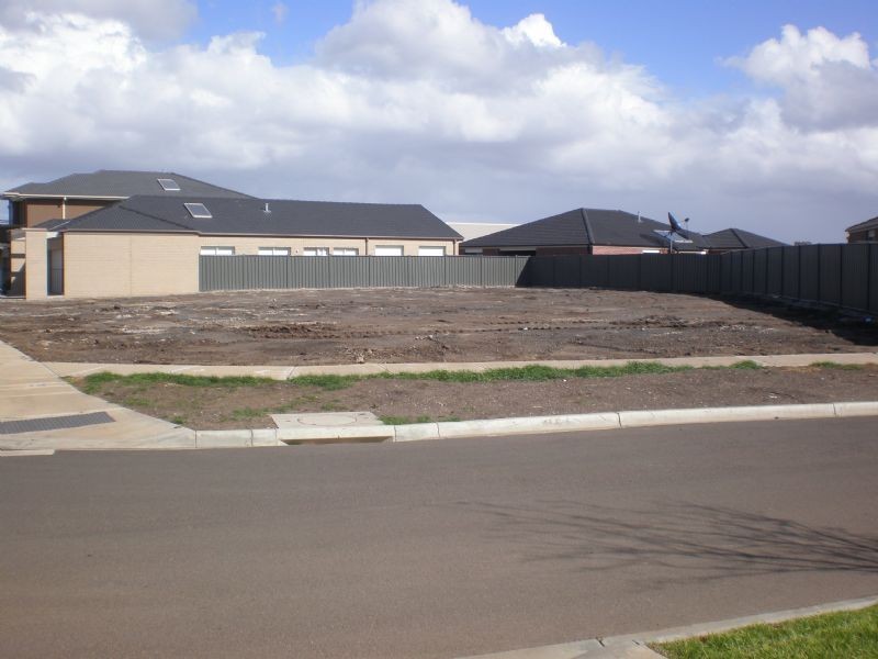 9 Emmetts mews, Deer Park VIC 3023