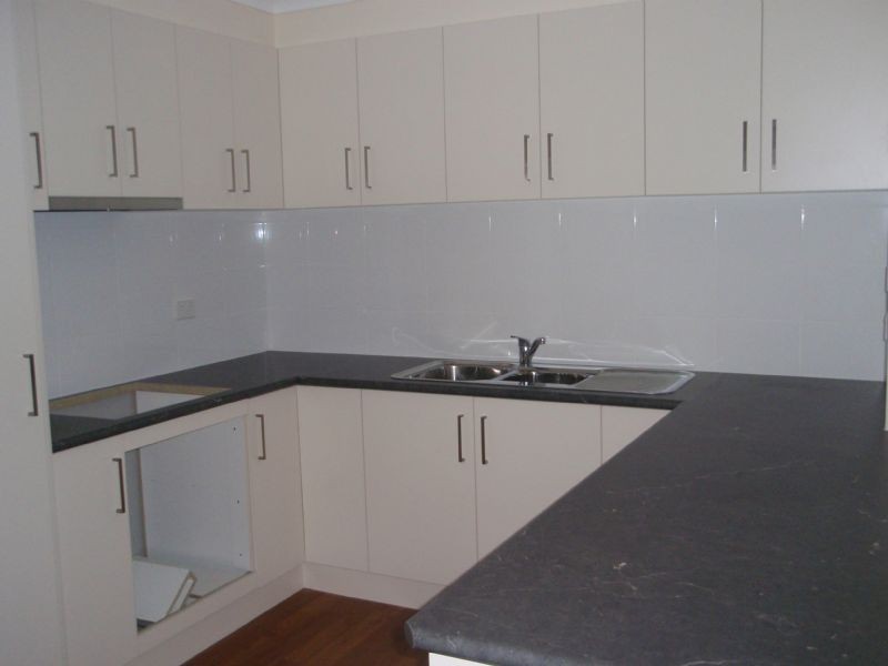 2/55 Doherty, Deer Park VIC 3023