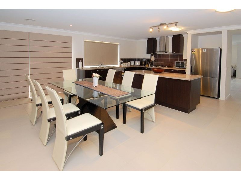 6 Katrine Place, Deer Park VIC 3023