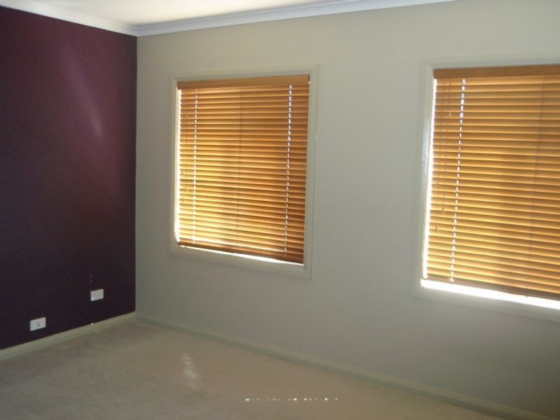 195 Cairnlea  Drive, Cairnlea VIC 3023