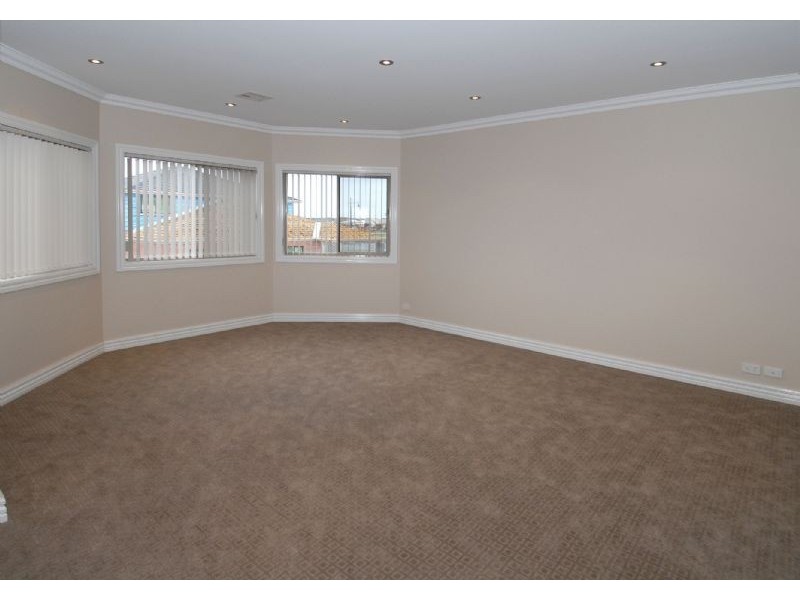 31 Chartwell Crescent, Derrimut VIC 3030