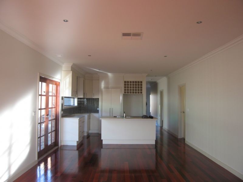 12 Flinders Place, Caroline Springs VIC 3023