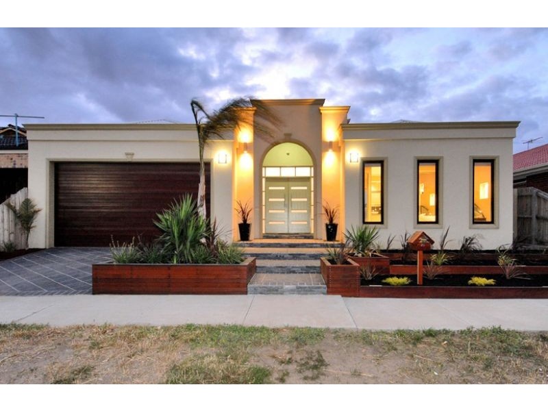 16 Nutwood Crescent, Derrimut VIC 3030