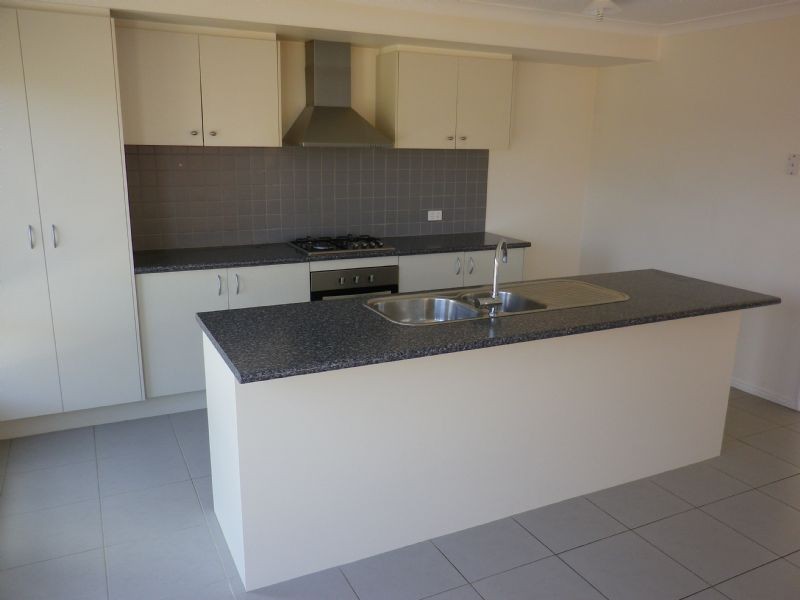 29 Hemsley Drive, Deer Park VIC 3023