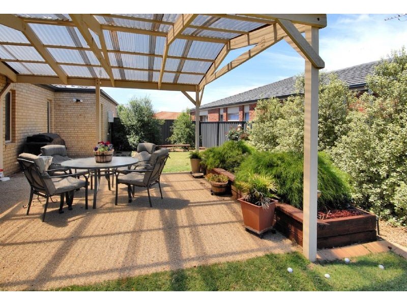 10 Berkeley Crescent, Derrimut VIC 3030