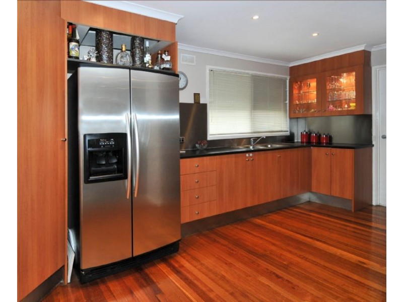 19 Aycliffe Drive, Deer Park VIC 3023