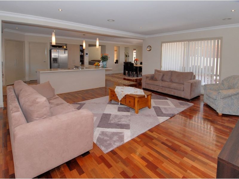 7 Yirram Road, Cairnlea VIC 3023