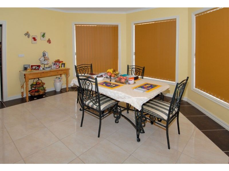 60 Barwon Street, Taylors Hill VIC 3037