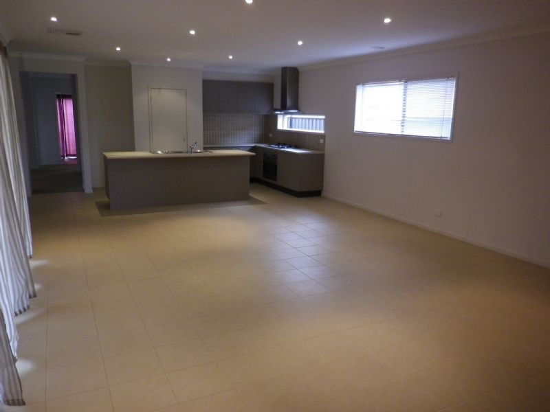 13 Inverness Avenue,, Derrimut VIC 3030