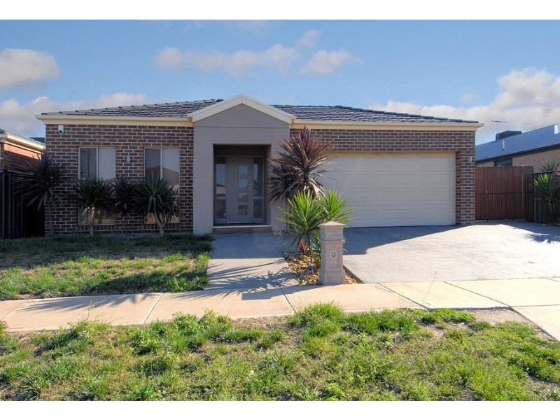 44 Capesthorne Drive, Derrimut VIC 3030