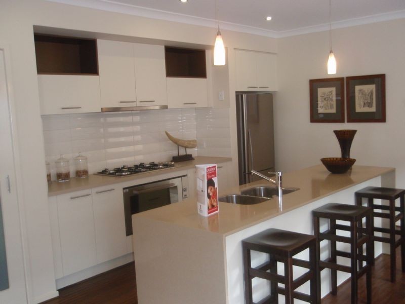 6 Central Park Blvd, Deer Park VIC 3023