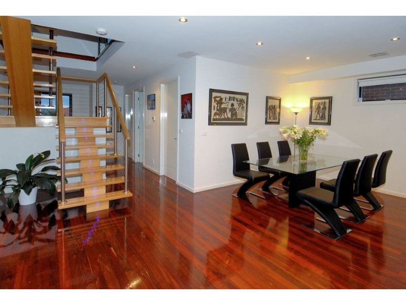 30 Central Park Way, Caroline Springs VIC 3023