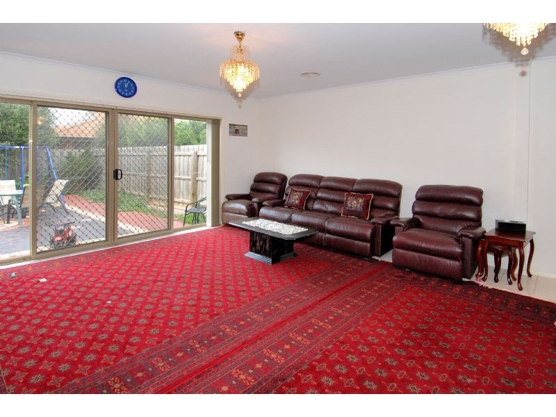 58 Robinsons Road, Deer Park VIC 3023