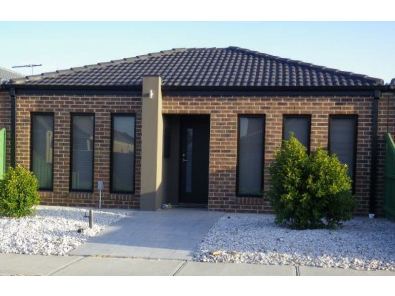 6 Abernethy Avenue, Deer Park VIC 3023