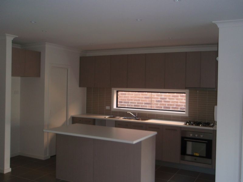 6 Abernethy Avenue, Deer Park VIC 3023