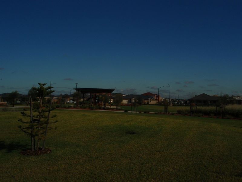 12 Earlsferry Lane, Deer Park VIC 3023