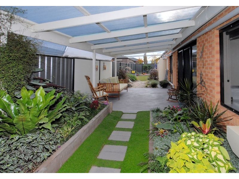 11 Chartwell Crescent, Derrimut VIC 3030