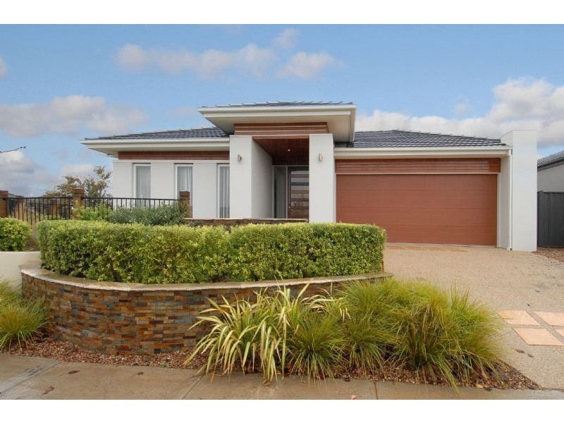 1 Emmetts Mews, Deer Park VIC 3023
