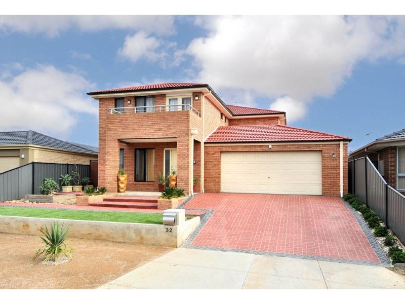 32 Pendragon Crescent, Derrimut VIC 3030