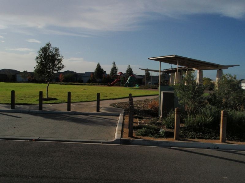 2 Emmetts Mews, Deer Park VIC 3023
