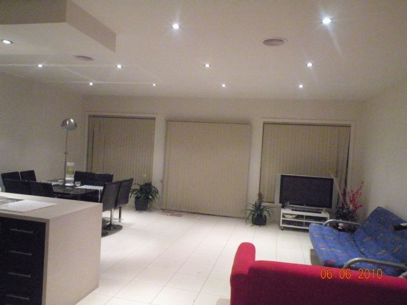 6 Oatlands lane, Cairnlea VIC 3023