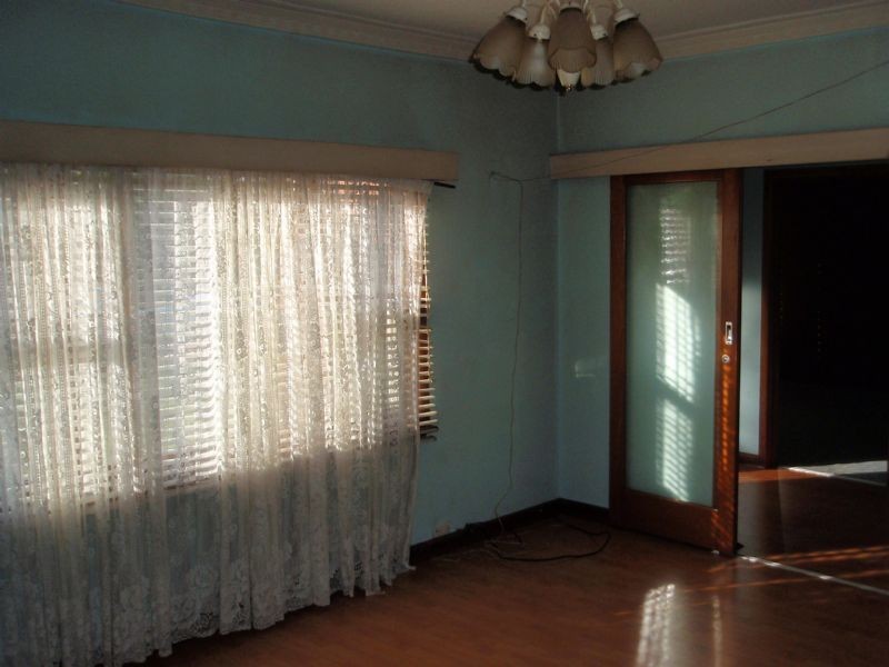 43 Station Road, Deer Park VIC 3023