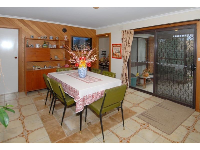 23 Huddersfield Road, Deer Park VIC 3023