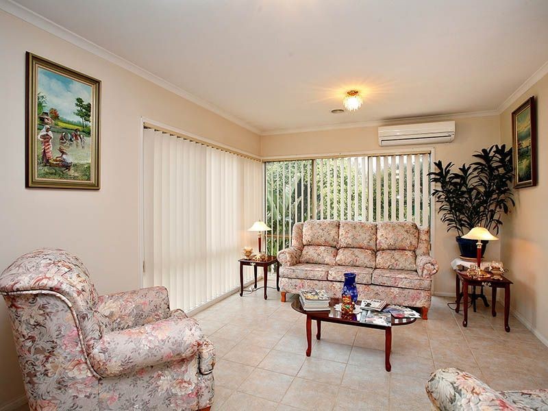 3 McQuillan Way, Burnside VIC 3023