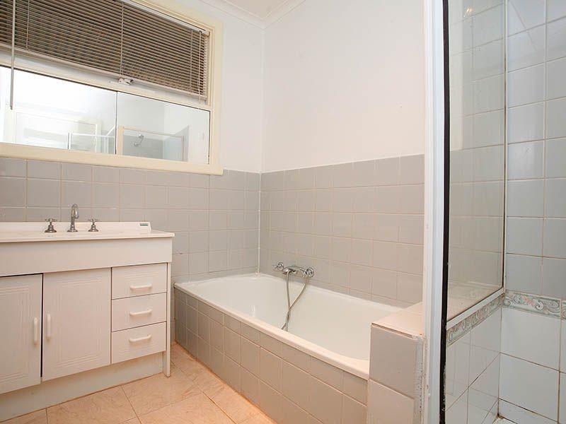 11 Little Street, Deer Park VIC 3023