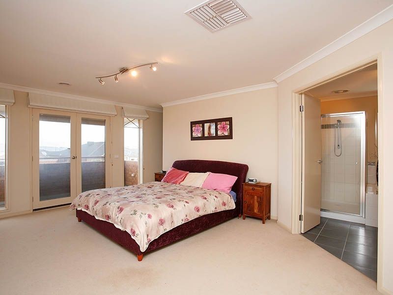 8 Southsea Avenue, Derrimut VIC 3030