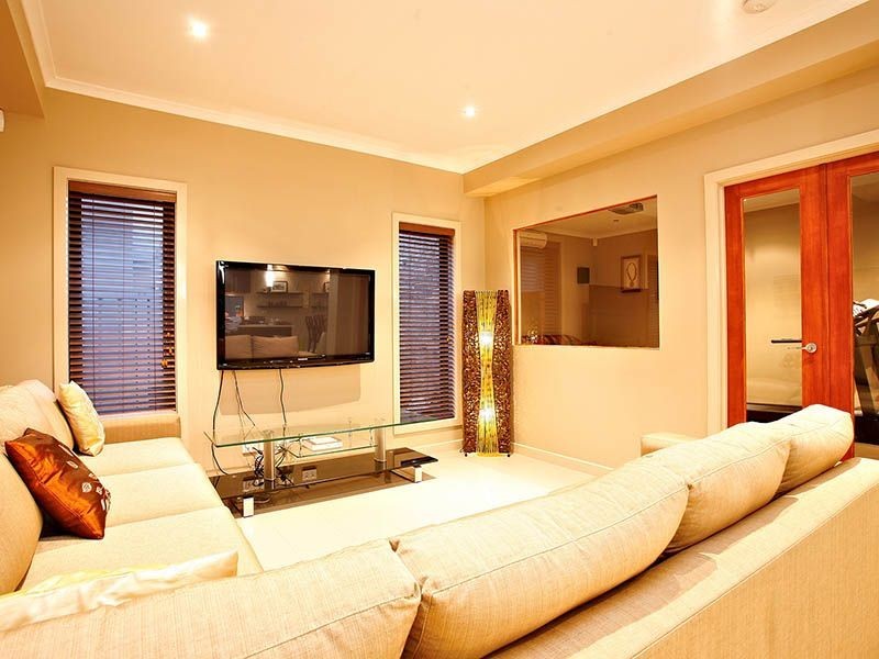 4 Coliban Gardens, Caroline Springs VIC 3023