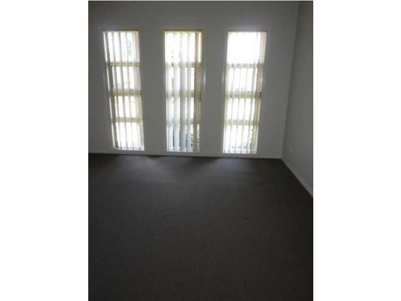 24 Grosvenor Crescent, Derrimut VIC 3030