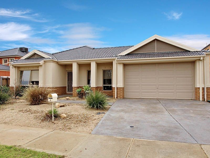 8 Como Avenue, Burnside Heights VIC 3023